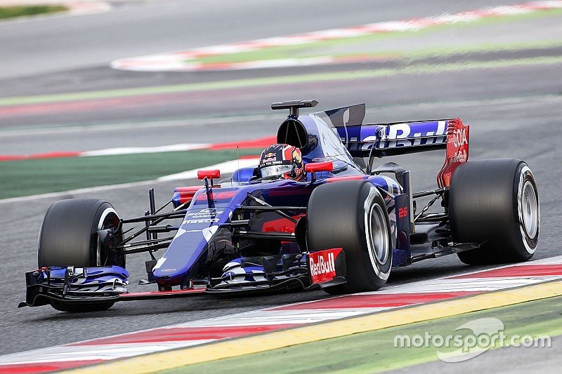 f1-barcelona-pre-season-testing-i-2017-daniil-kvyat-scuderia-toro-rosso-str12.jpg